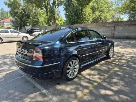 Volkswagen Passat 2001 года за 2 800 000 тг. в Алматы – фото 5