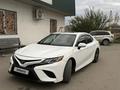 Toyota Camry 2017 года за 10 700 000 тг. в Алматы – фото 2