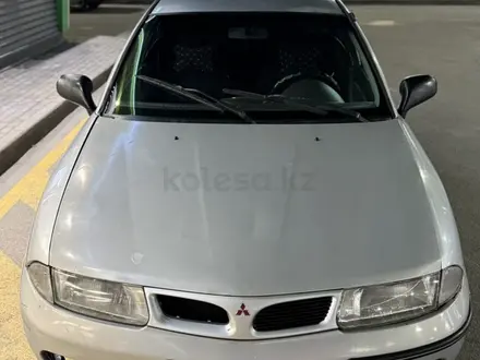 Mitsubishi Carisma 1998 года за 850 000 тг. в Алматы