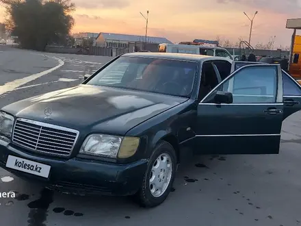 Mercedes-Benz S 300 1993 года за 2 000 000 тг. в Алматы