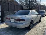 Toyota Camry 1998 года за 2 680 000 тг. в Шымкент – фото 2