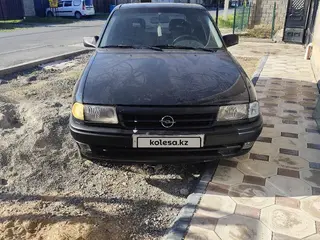 Opel Astra, 1993