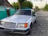 Mercedes-Benz E 200 1990 годаүшін700 000 тг. в Темиртау