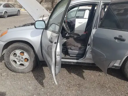 Toyota RAV4 2002 года за 3 500 000 тг. в Караганда – фото 3