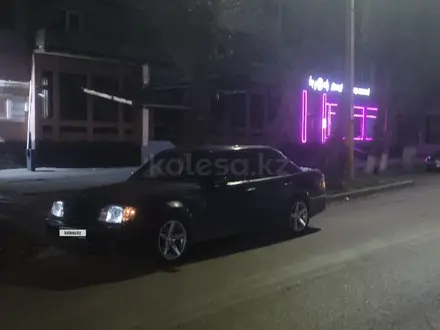 Mercedes-Benz E 320 1992 года за 1 450 000 тг. в Тараз – фото 21