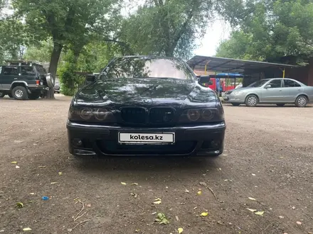 BMW 528 1999 года за 3 500 000 тг. в Алматы – фото 4