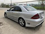 Mercedes-Benz C 200 2001 года за 3 200 000 тг. в Алматы – фото 3