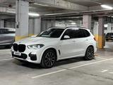 BMW X5 2019 года за 27 300 000 тг. в Костанай – фото 2