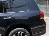 Toyota Land Cruiser 2018 года за 31 000 000 тг. в Алматы – фото 5