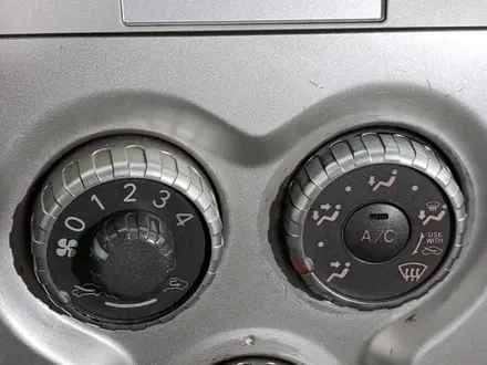 Toyota Yaris 2008 года за 2 650 000 тг. в Астана – фото 18
