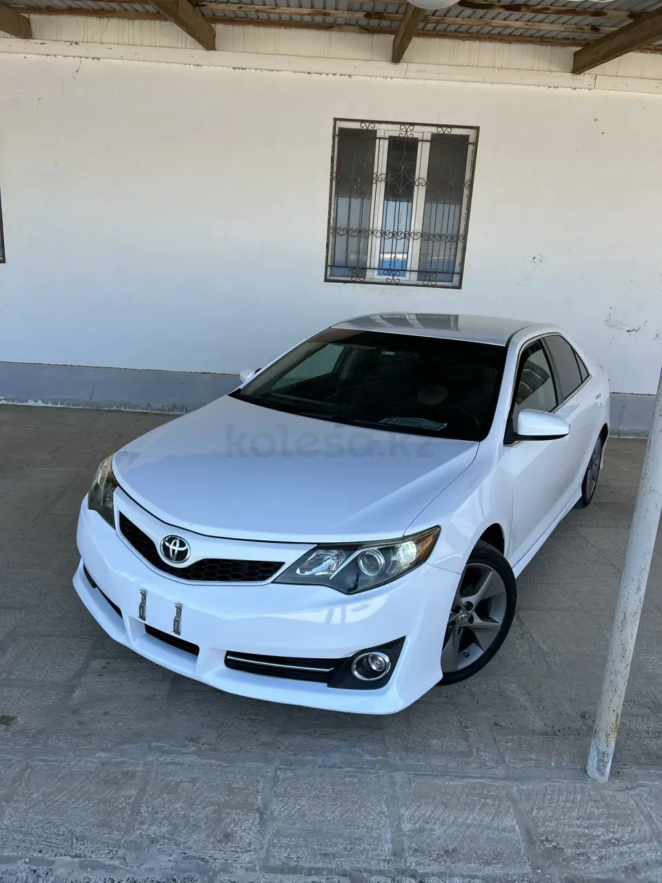 Toyota Camry, 2013
