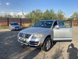 Volkswagen Touareg 2006 годаүшін5 600 000 тг. в Алматы – фото 4