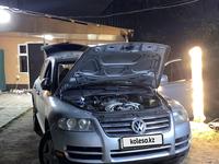 Volkswagen Touareg 2006 года за 5 600 000 тг. в Алматы