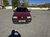 Volkswagen Vento 1993 года за 1 350 000 тг. в Караганда – фото 2