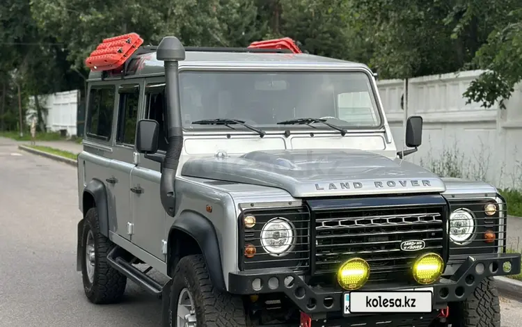 Land Rover Defender 2010 года за 13 500 000 тг. в Алматы