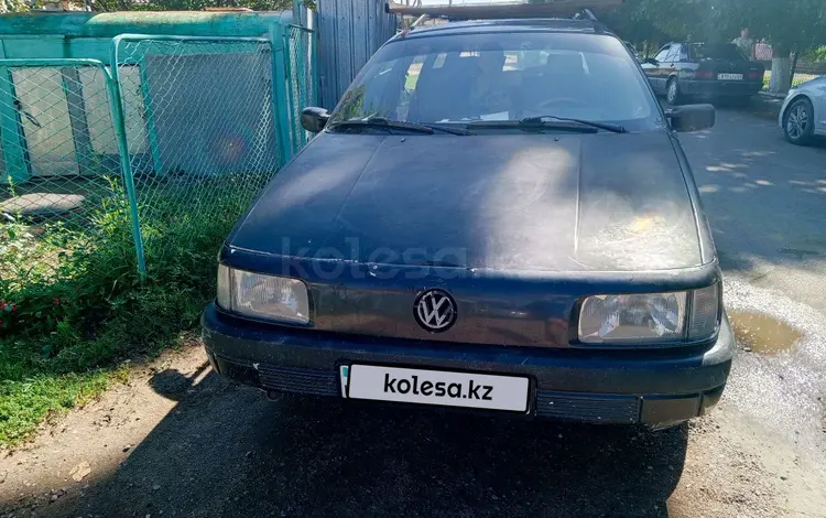 Volkswagen Passat 1993 годаfor1 300 000 тг. в Каскелен