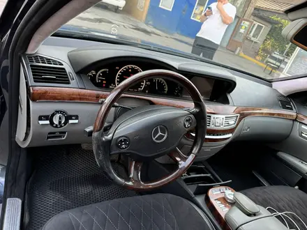 Mercedes-Benz S 600 2006 года за 6 000 000 тг. в Алматы – фото 3