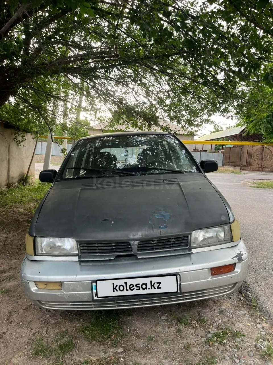 Mitsubishi Space Wagon, 1992