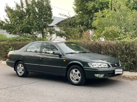 Toyota Camry 2001 года за 4 200 000 тг. в Алматы – фото 4