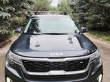 Kia Seltos 2022 года за 10 800 000 тг. в Алматы – фото 2