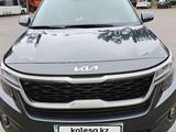 Kia Seltos 2022 года за 10 800 000 тг. в Алматы – фото 5