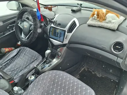 Chevrolet Cruze 2014 года за 4 000 000 тг. в Астана – фото 6