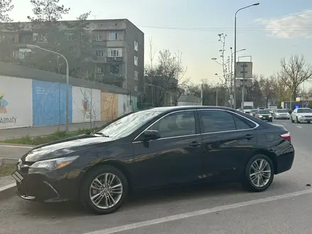 Toyota Camry 2017 годаүшін9 900 000 тг. в Алматы – фото 3