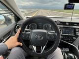 Toyota Camry 2021 года за 17 300 000 тг. в Алматы