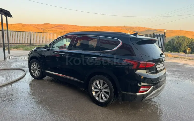 Hyundai Santa Fe 2020 годаүшін12 000 000 тг. в Шымкент