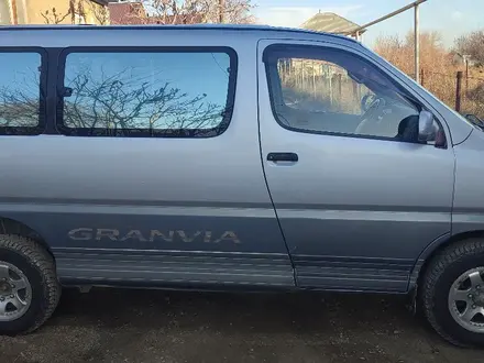 Toyota Granvia 1996 года за 3 850 000 тг. в Алматы – фото 14