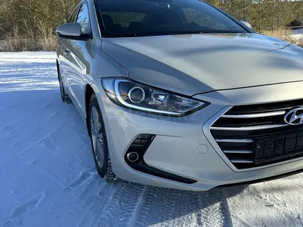 Hyundai Elantra 2017 года за 7 477 777 тг. в Караганда – фото 18