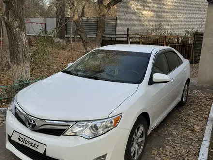 Toyota Camry 2012 года за 7 990 000 тг. в Астана – фото 2