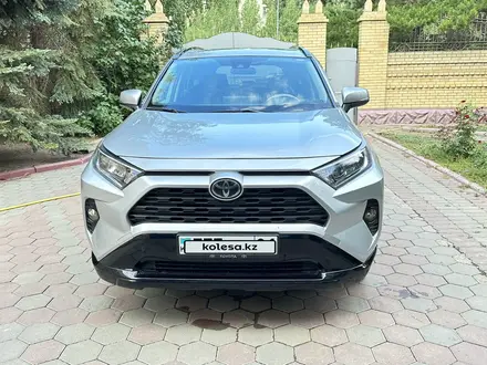 Toyota RAV4 2020 года за 15 700 000 тг. в Астана – фото 6