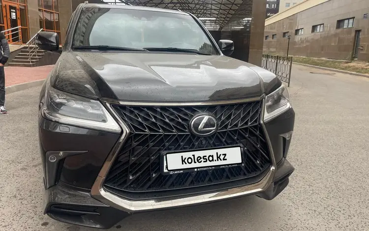 Lexus LX 570 2019 годаfor48 500 000 тг. в Астана