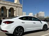 Hyundai Elantra 2019 года за 7 500 000 тг. в Алматы – фото 3