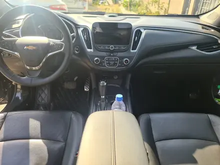 Chevrolet Malibu 2018 года за 9 500 000 тг. в Шымкент – фото 6