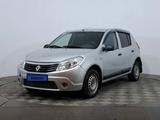 Renault Sandero 2013 годаүшін1 990 000 тг. в Астана