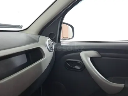 Renault Sandero 2013 года за 1 990 000 тг. в Астана – фото 17