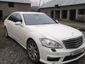 Mercedes-Benz S 500 2007 годаfor7 000 000 тг. в Шымкент