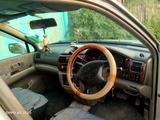 Nissan R'nessa 1997 года за 3 000 000 тг. в Усть-Каменогорск – фото 2