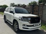 Toyota Land Cruiser 2017 годаүшін36 500 000 тг. в Алматы