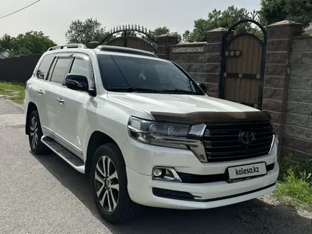 Toyota Land Cruiser 2017 года за 36 500 000 тг. в Алматы
