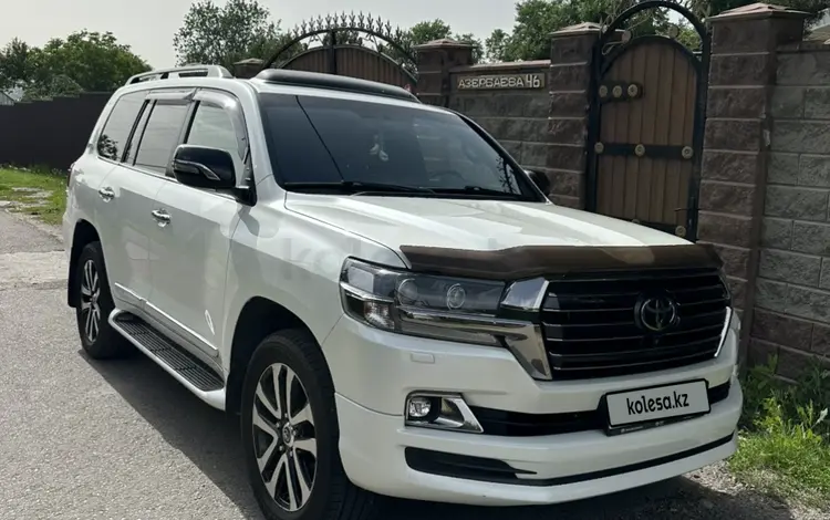 Toyota Land Cruiser 2017 годаүшін36 500 000 тг. в Алматы
