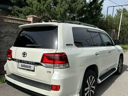Toyota Land Cruiser 2017 года за 36 500 000 тг. в Алматы – фото 2