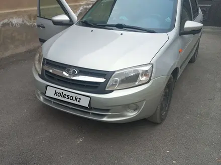 ВАЗ (Lada) Granta 2190 2013 года за 2 200 000 тг. в Шымкент – фото 4