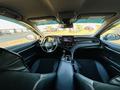Toyota Camry 2022 года за 15 000 000 тг. в Алматы – фото 8