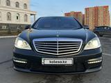 Mercedes-Benz S 63 AMG 2009 года за 14 000 000 тг. в Астана