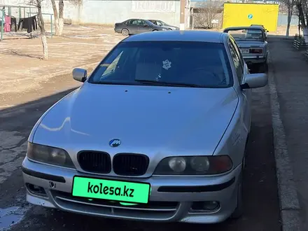 BMW 528 2000 года за 3 900 000 тг. в Темиртау – фото 2