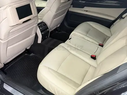BMW 750 2009 года за 9 000 000 тг. в Астана – фото 14