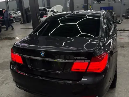 BMW 750 2009 года за 9 000 000 тг. в Астана – фото 16